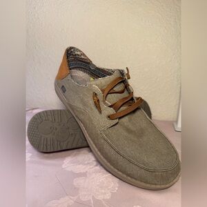 Skechers Tan and Brown Boat Shoes